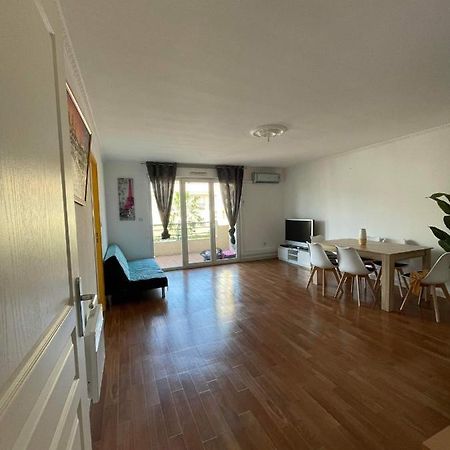 Chhun Apartment Draguignan Exterior photo